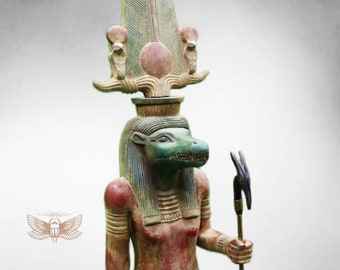 28" Egyptian god Sobek statue, God of Nile. Egyptian statuette