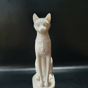 Bastet the Egyptian Ancient GODDESS with the eye of HORUS & the Scarab