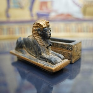 Sphinx Tomb Sculpture – Egyptian Art, Majestic Egyptian Guardian