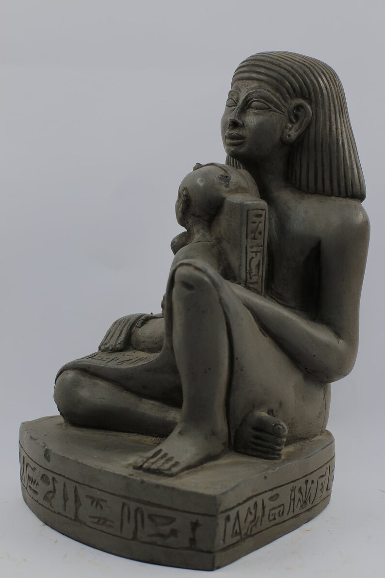 Alte ägyptische Mutterschaft, die sich um ihr Baby kümmert, aus grauem Basaltstein Replik-Altarstatue Made In Ägypten Bild 4