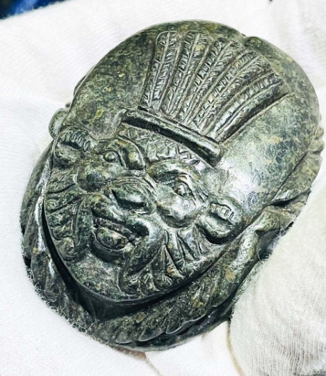 スカラベ 石彫刻 ベス彫刻片岩石スカラベ - Etsy 日本