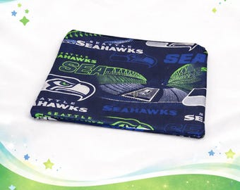 Bolsa de tela de algodón con cremallera de los Seattle Seahawks, hecha a mano / Bolsa 100 % algodón / Organizador artesanal / Neceser de maquillaje de viaje / Bolsa de tela ecológica