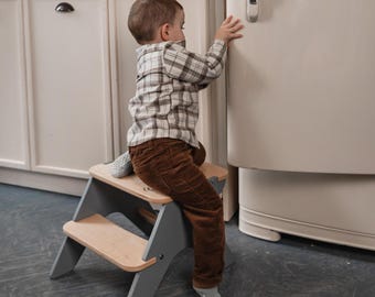 Taburete de madera para niños pequeños, taburete Montessori para niños para baño y cocina, muebles para guardería, regalo de primer cumpleaños, taburete para adultos.