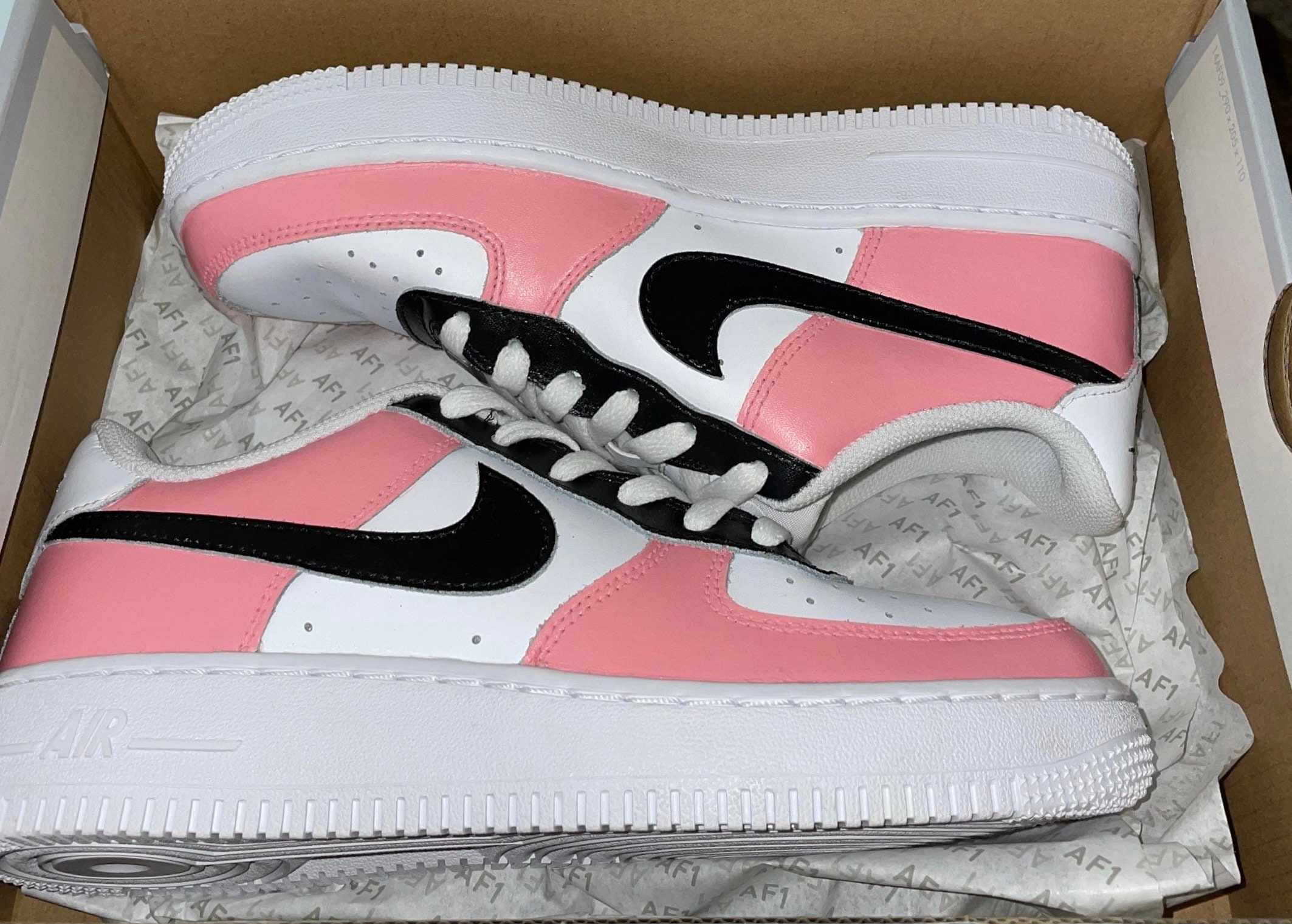 Nike Air Force 1 Low White Custom paint (Lilac,Mint Green,Pale Blue,Petal  Pink)