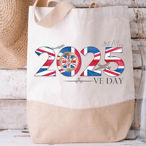 Torba z płótna jutowego z okazji 80. rocznicy zwycięstwa w Zwycięstwie w Europie Union Jack 2025 Prezent okolicznościowy dla przyjaciela i rodziny Pamiątka z II wojny światowej Przedmiot kolekcjonerski z II wojny światowej
