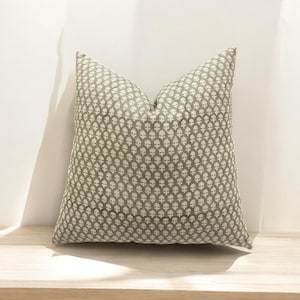 Block print linen pillow cover, green floral natural linen pillow cover.