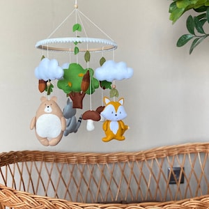 baby mobile woodland felt mobile, baby crib mobile Forest baby mobile, nursery mobile neutral, Boho baby mobile, felt animals mobile