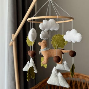 Dog mobile for nursery, Labrador, golden retriever dog baby mobile, gender neutral mobile, Puppy cot mobile felt,mountains mobile crib