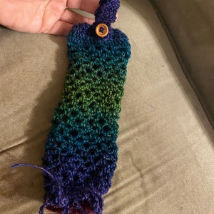 Crochet grocery bag holder