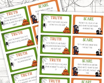 Puede incluir: Cartas de juego de fiesta de Halloween verdes y naranjas con las palabras "Truth" y "Dare" impresas en ellas. Las cartas presentan ilustraciones espeluznantes de fantasmas, calabazas y arañas.