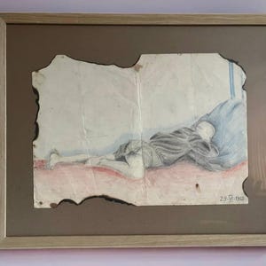 Disegno a matita vintage del 1962 di un ragazzo addormentato dopo il calcio Decorazione murale - Opera d'arte originale. Regalo per collezionisti. Arte murale originale