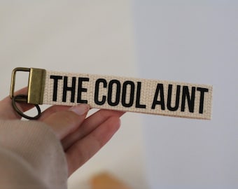 The Cool Aunt Keychain, Cool Aunt Key Fob, Auntie Keychain, Cool Aunt Gifts, Aunt Gift, Gift For Aunt, Christmas Aunt Present