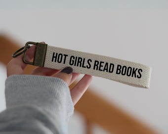 Book Lover Keychain, Book Quotes, Book Lover Gift, Keyring, Book Sayings, Funny Book Gift, Bookish Gift, Booktrovert Gift, Gift For Reader