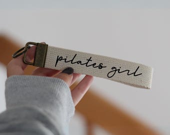 Llavero de Pilates, llavero de Pilates, regalo para Pilates, regalo para amantes del Pilates, regalo de Pilates, frases de Pilates, regalo de Navidad, regalo para ella