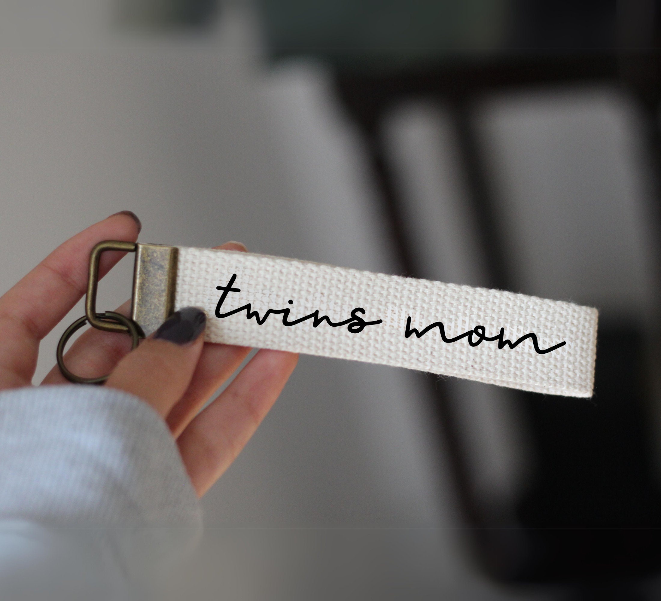 Twins Mom Keychain, Twin Mama Gift, Twins Mom Gift, Twin Mom, Mom