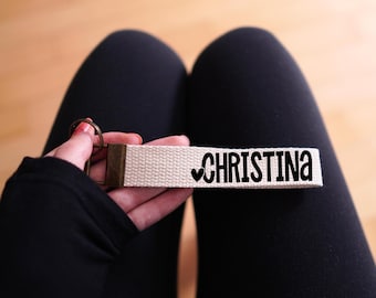 Gepersonaliseerde sleutelhanger, aangepaste naam cadeau, aangepaste sleutelhanger, naam schoudertasje, cadeau voor haar, cadeau bruidsmeisje, verjaardagscadeau, sleutelkoord, sleutelhanger