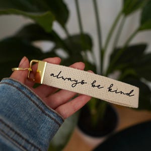 Inspirational Key Fob, Positive Quote Gift, Inspirational Quote, keychain, Inspirational Gift, Positive Quotes, Mental Health Quote Keyring