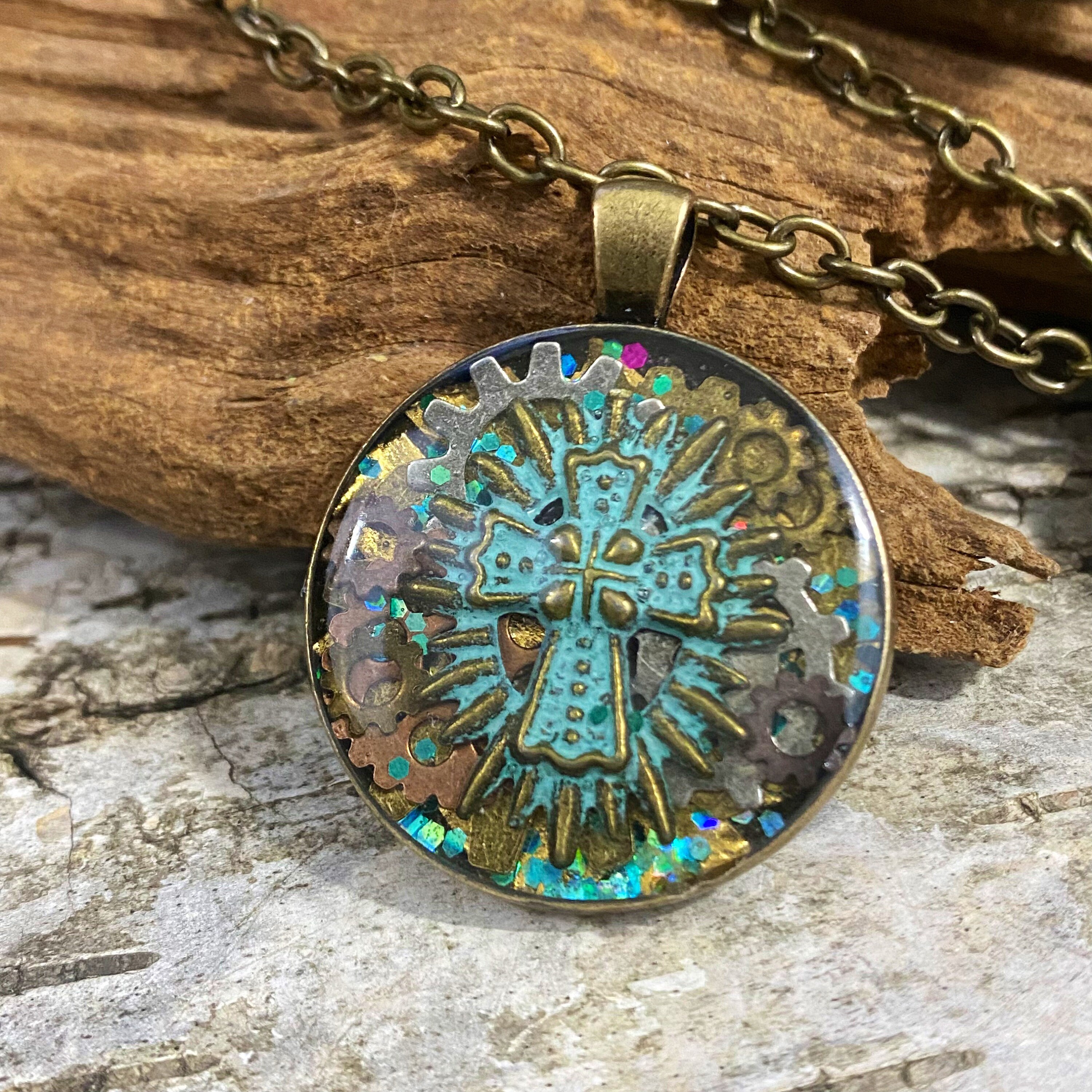 Resin steampunk charm necklace