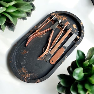 Oval Tray and Tool rest, Nail Brush, manicure tools, Tool Tray, Nail Tech, Nail tools holder, eco friendly, Handmade, Jesmonite