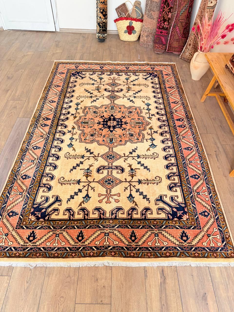 vintage rug, 174        【1777】 Vintage Rug, Small Rug, Turkish Rug, Anatolian Rugs, Rugs