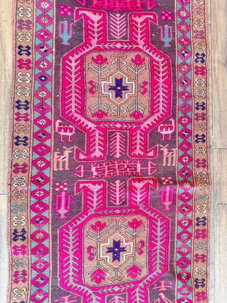 Turkish Rug antique rug , vintage rug ,10 x 2.9 ft , oushak rug , bedroom rug , wool rug, faded rug , floral rug Turkis 202 image 9