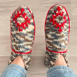 Handmade Wool Socks: Warm Knitted Sheep&#39;s Wool Booties