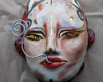 Ceramic Wall Face with Wire Details