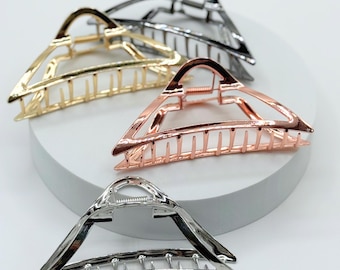 Minimalist Metal Triangle Claw Clip: Medium to Long Hair