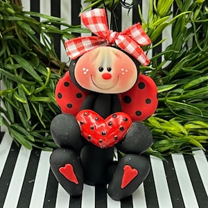 Ladybug decor, tiered tray decor, summer decor, clay figures, clay ladybug, ladybug decoration, ladybug centerpiece.