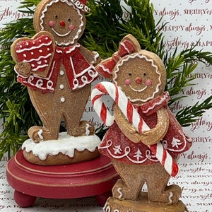 Gingerbread boy, gingerbread girl, gingerbread decor, tiered tray decor, Christmas decor, photo props, Rae Dunn displays.