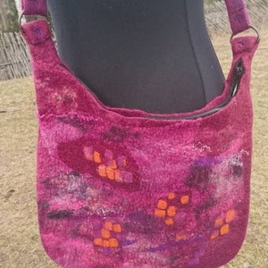 Woolen bag Felt bag handmade Purple handbag Felted purse image 3