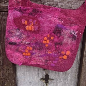 Woolen bag Felt bag handmade Purple handbag Felted purse image 2