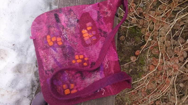 Woolen bag Felt bag handmade Purple handbag Felted purse image 4