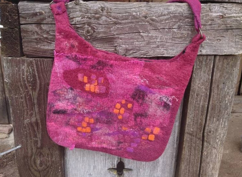 Woolen bag Felt bag handmade Purple handbag Felted purse image 1
