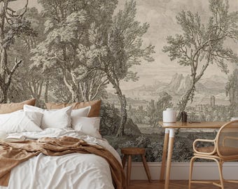 Könnte beinhalten: Ein Schlafzimmer-Interieur mit einem Wandbild, das eine Schwarzweiß-Landschaftszene mit Bäumen, Bergen und einer Stadt in der Ferne darstellt. Das Wandbild befindet sich hinter einem Bett mit weißen Bettwäsche und einer braunen Wolldecke. Ein Holzhocker und ein Stuhl stehen im Vordergrund.