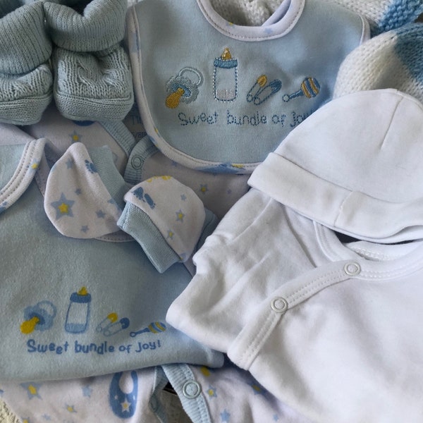 Little Bundle of Joy Baby bundle, New Premature Baby Clothing Gift, Baby Clothing bundle, Baby Gift, Preemie Clothes, Baby Boy, Baby Gift