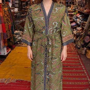 Men’s silk kimono Long silk kimono, Boho Lounge Dress, Dressing gown, Vintage Kimono with Belt, Christmas Gift, Gifts for Her gift for him