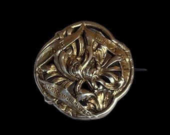 Art Nouveau Silver and Gilded Yellow Gold Brooch, Made in France, circa 1896-1900