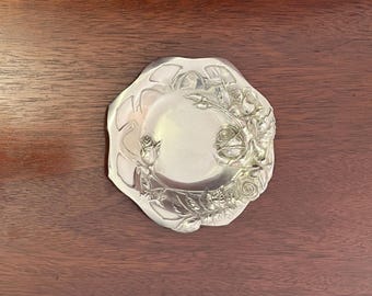Art Nouveau 925-Silver Rose Bonbon Bowl, Simpson, Hall, Miller & Co., early 1900s