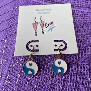 Blue and white ying yang earrings / handmade earrings/ ying yang