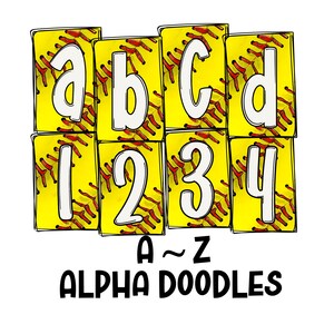 以下が含まれることがあります： ソフトボールをテーマにした黄色と赤のアルファベットと数字のブロック。ブロックにはAからDまでのアルファベットと1から4までの数字が書かれています。ブロックの下には「A~Z ALPHA DOODLES」というテキストがあります。