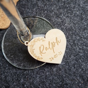 Personalized wine charms, Wedding wine charms, Heart shap charm, Wedding table decor, Guest names, Wooden Wine charms, Wedding favor, Eco