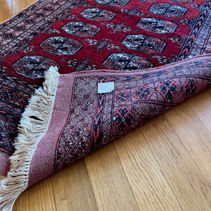 Handmade Wool Carpet with Fringes Original Vintage Oriental Rug image 8
