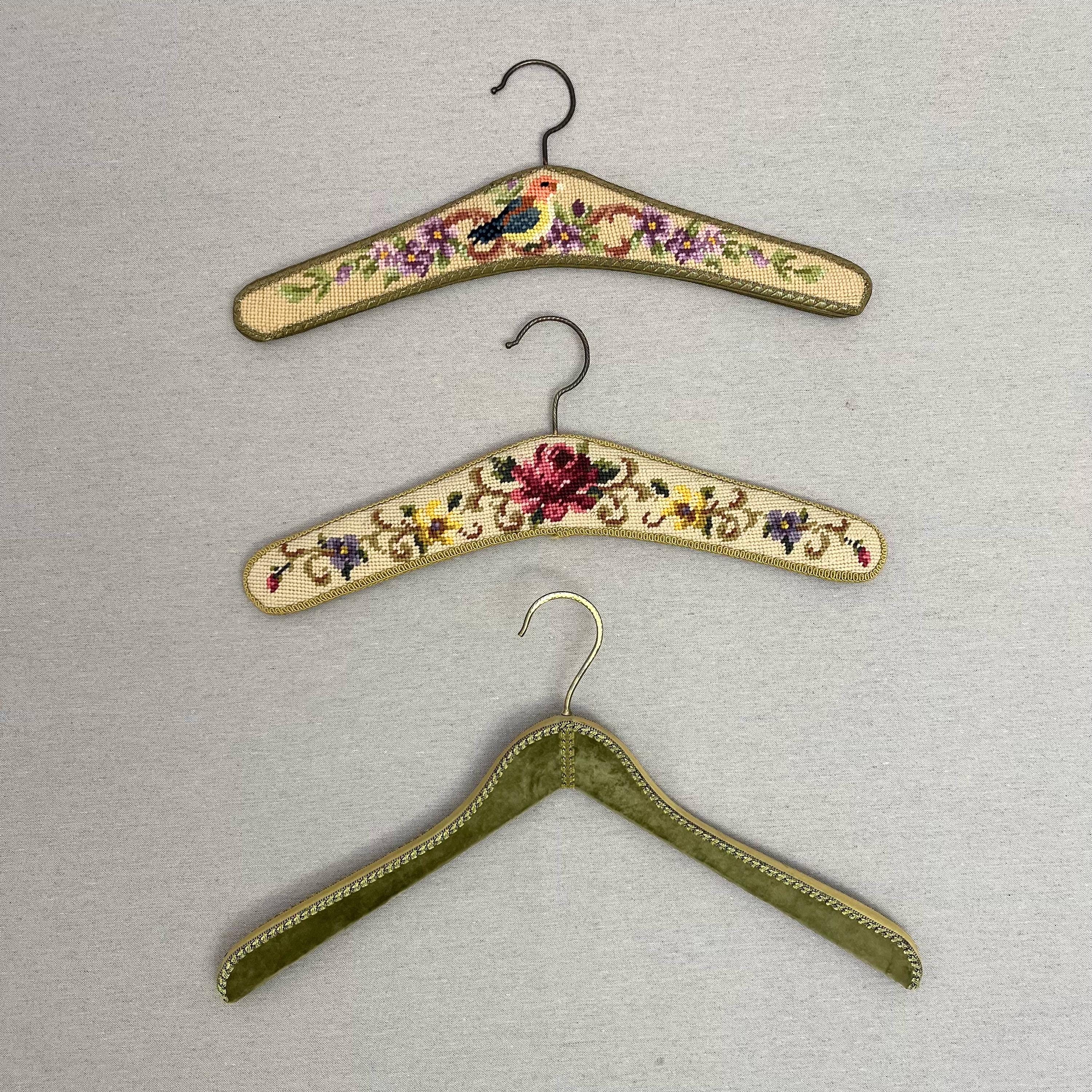 【70~80's】 Vintage Hanger 5本セット Clothes Hangers Set of 3 Pcs Vintage 1970s - Etsy