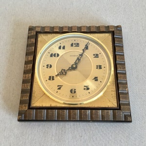 Dugena vintage Quartz wall clock Retro wall clock 70s 80s clock Post modern kitchen clock