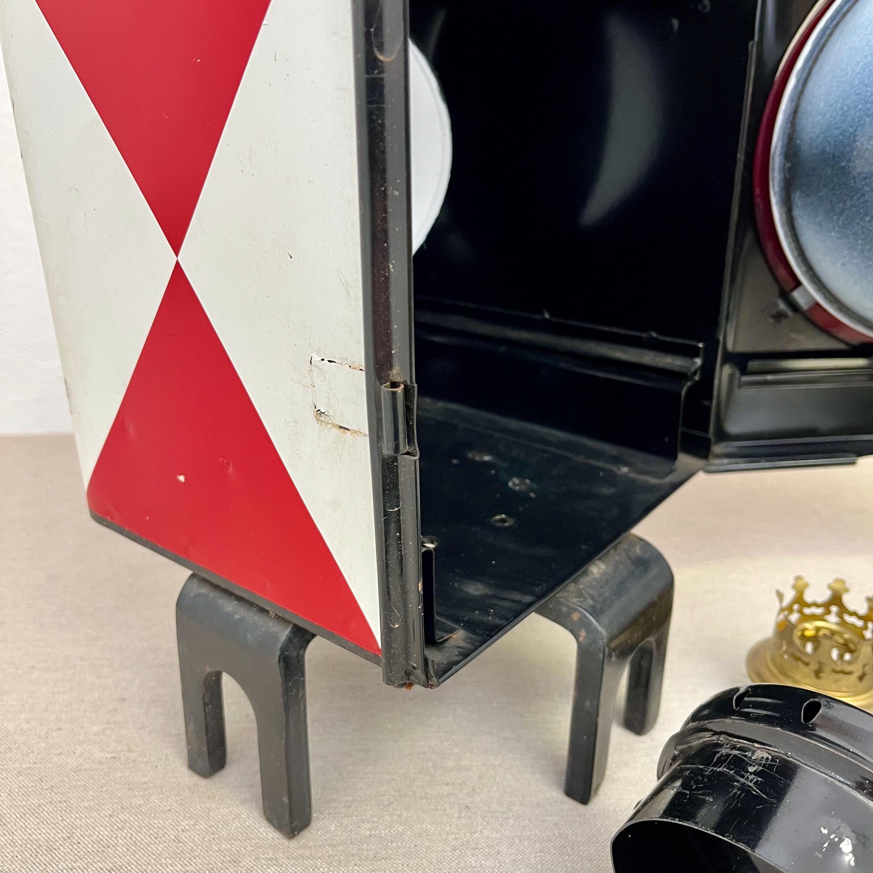 Vintage German Railway Signal Lantern, DB Kerosene Lantern, Enamel