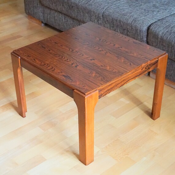 Small vintage side table outlet