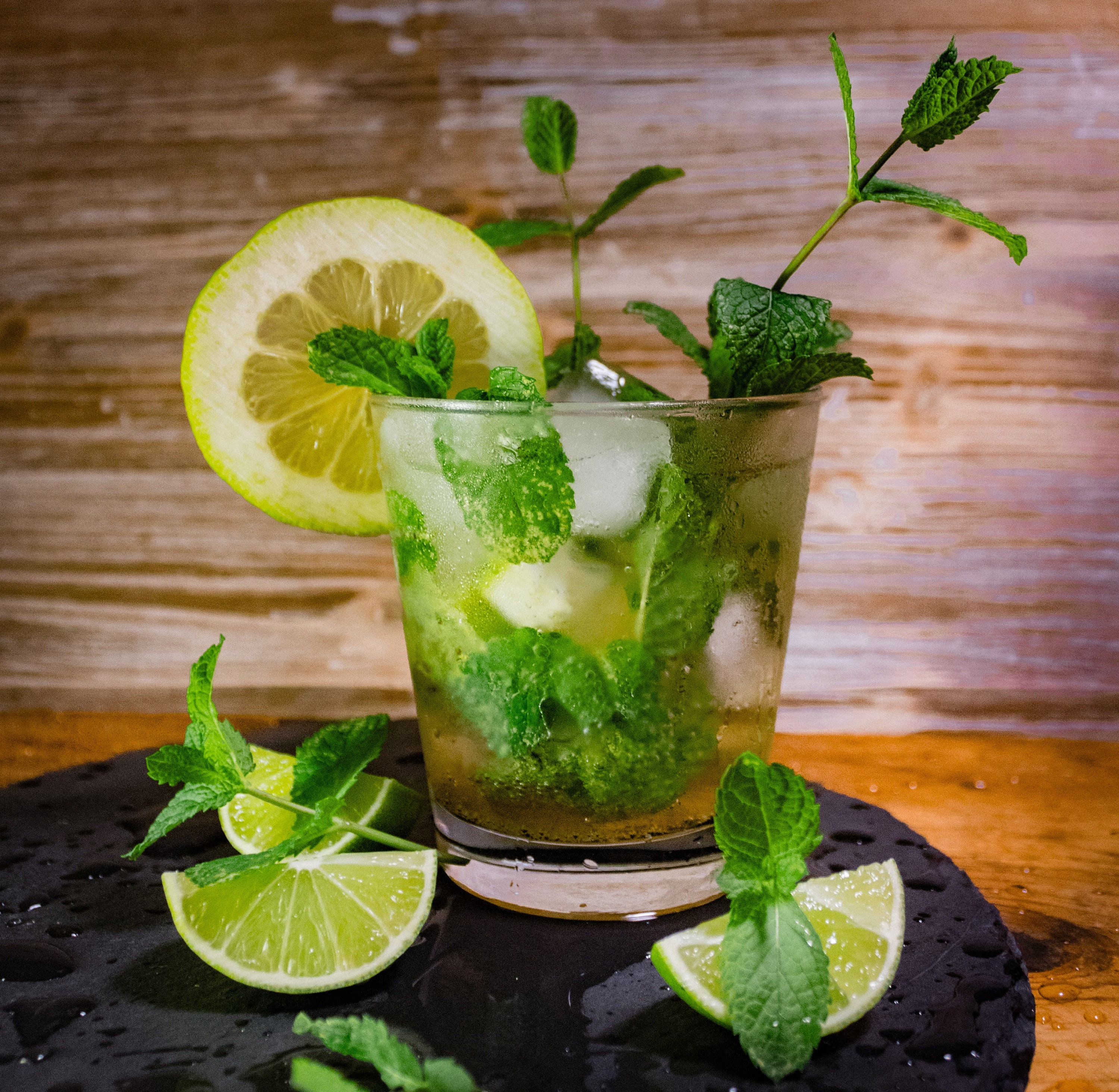 Mint Mojito ~ Cool, Fresh scent that Fuses notes of Fresh Mint with Pineapple, Lime, and Rum ~ EMERALD MANOR CANDLES