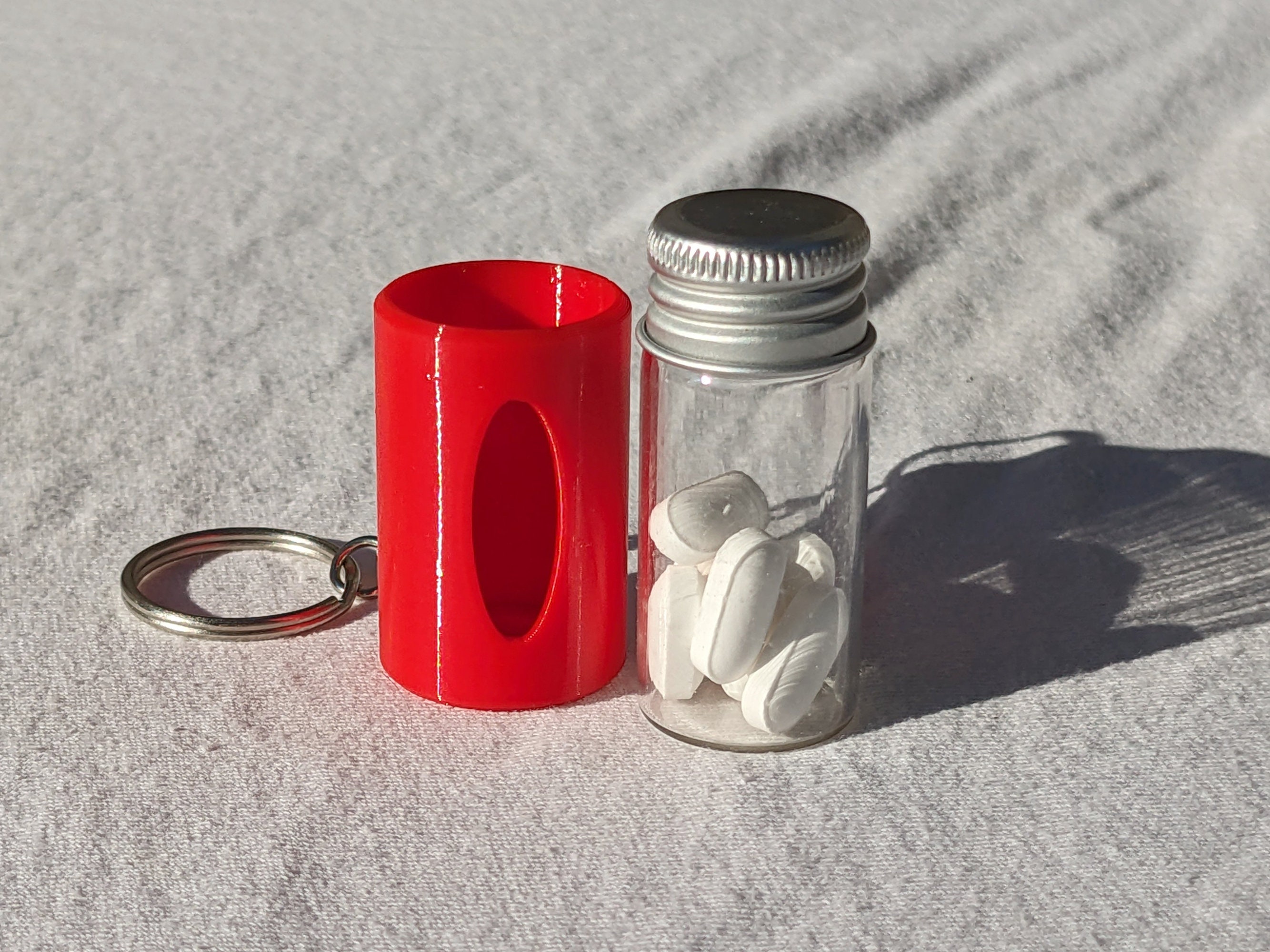 Small Glass Jar Keychain With Protective Sleeve, Key Ring Pill Holder
