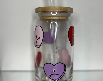 Bad Bunny Hearts Glass Cup / Regalo de San Valentín / Un San Valentin Sin Ti